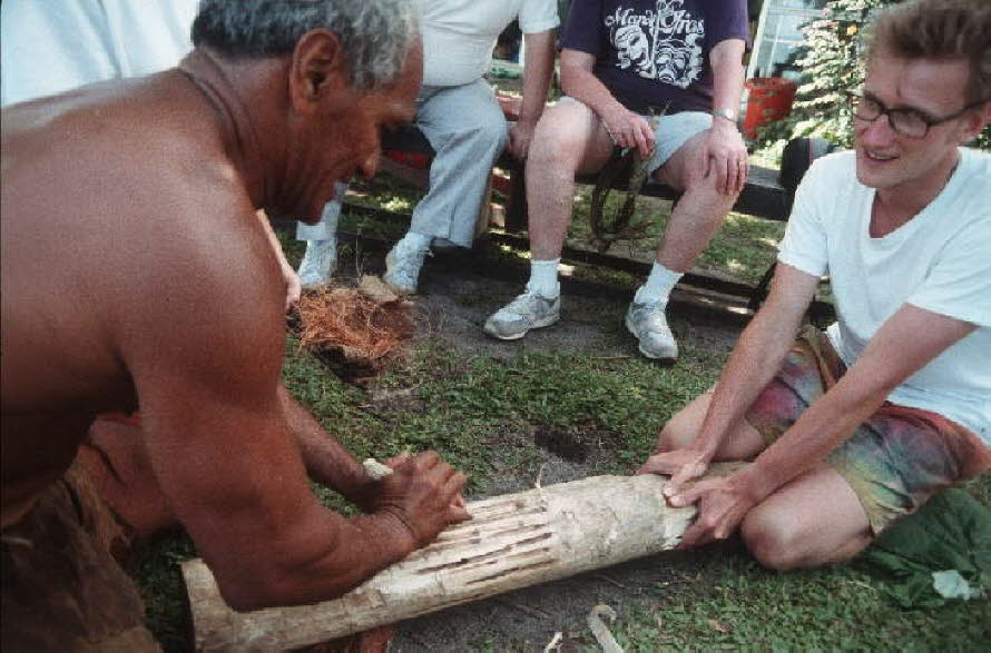 Feuer machen nach alter Art